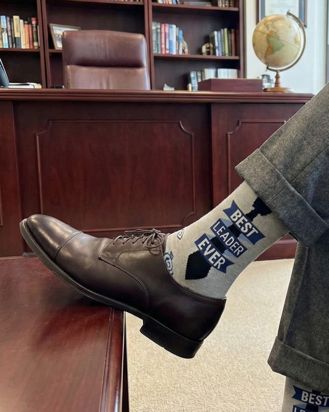 Best Leader Ever Socks Leadership Appreciation Series